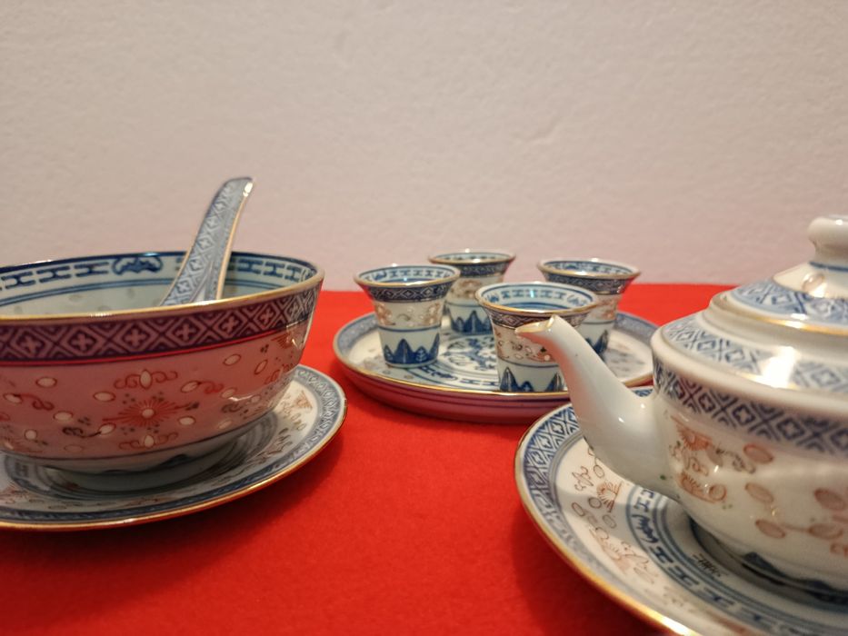Serviço porcelana chinesa "Bago de Arroz"