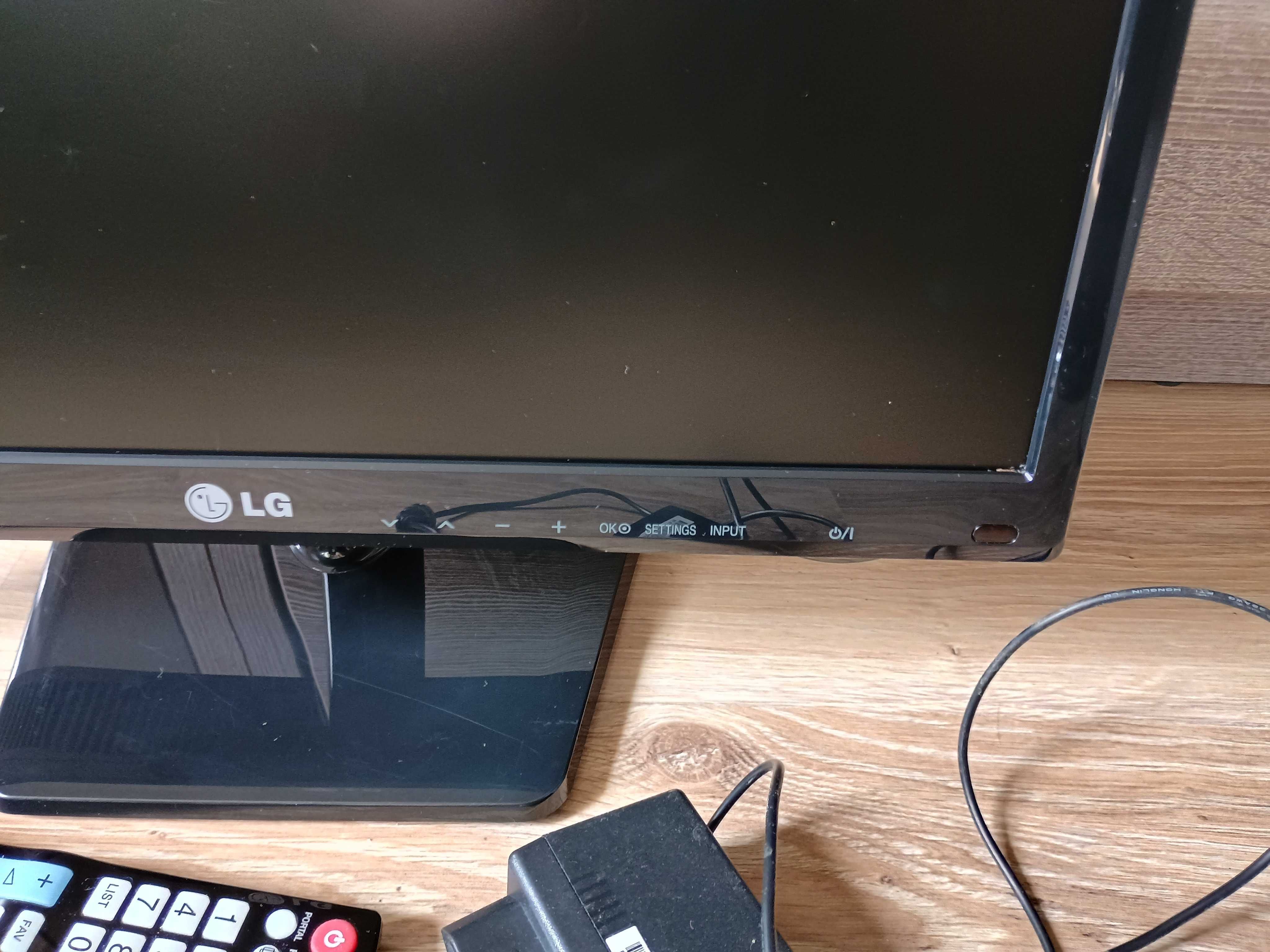 LG M1931D-PZ+tv+pilot/HDMI 19 cali