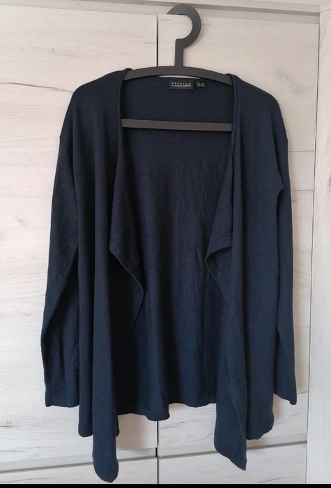 Granatowy kardigan damski