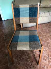 Krzesła w stylu PRL lata 60 te stand bardzo dobry