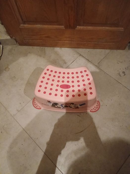 Minie Mouse podkładka pod nogi na toaletę dla.dziewczynki różowa