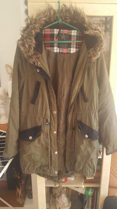 parka w kolorze khaki firmy ATMOSPHERE w rozmiarze 44