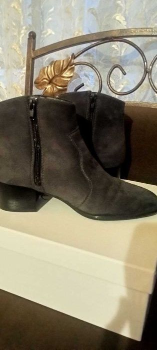 Женские полусапожки 39 размер Италия