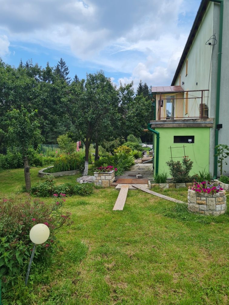 Apartament pod grzybkami skalnymi