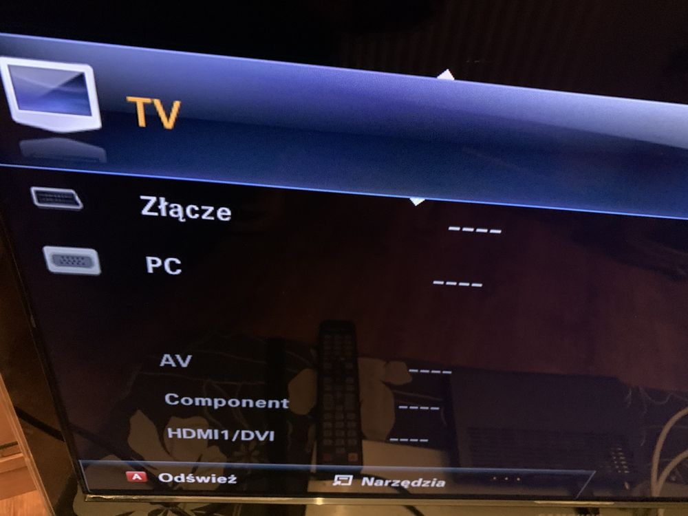 Telewizor Samsung przekatna 110 cm sprawny  dlugosc 98 cm