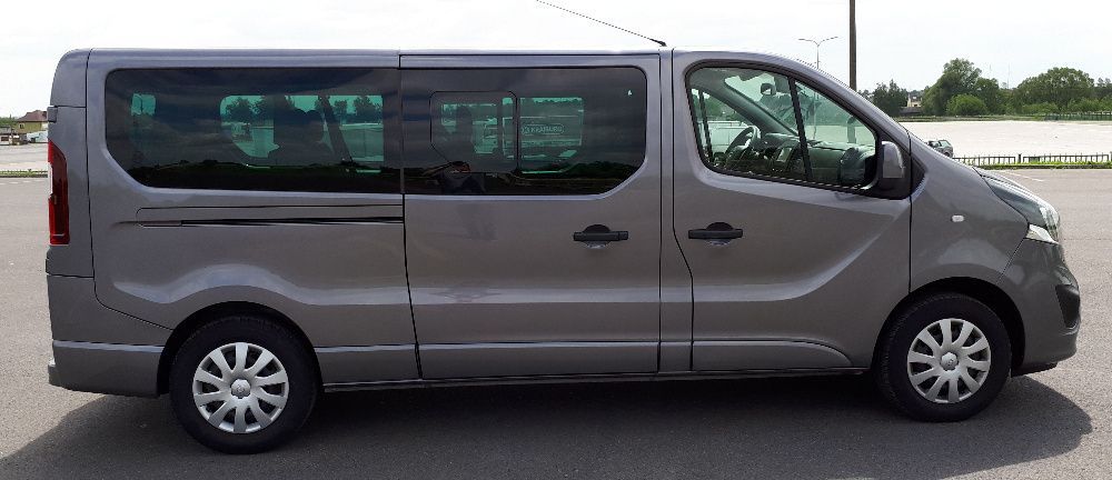 Wypożyczalnia wynajem Autolaweta laweta busów pomoc drogowa holowanie