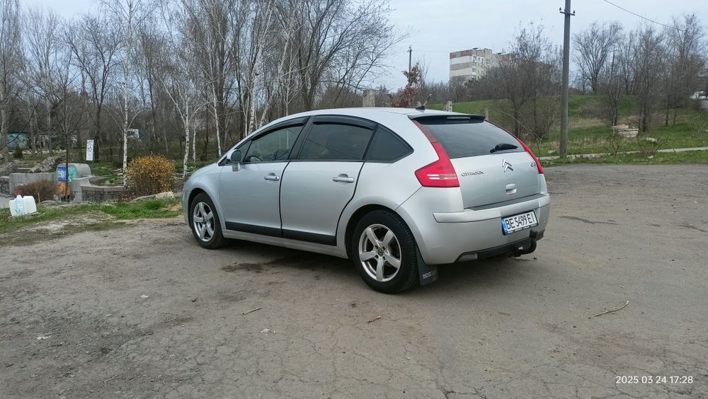 Citroen c 4 "хетчбек"