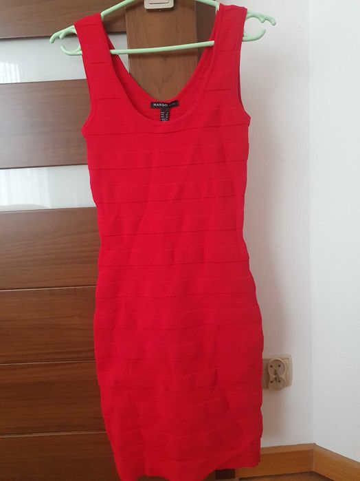 10x sukienka letnia plażowa bawełniana Mango Stradivarius Bershka H&M