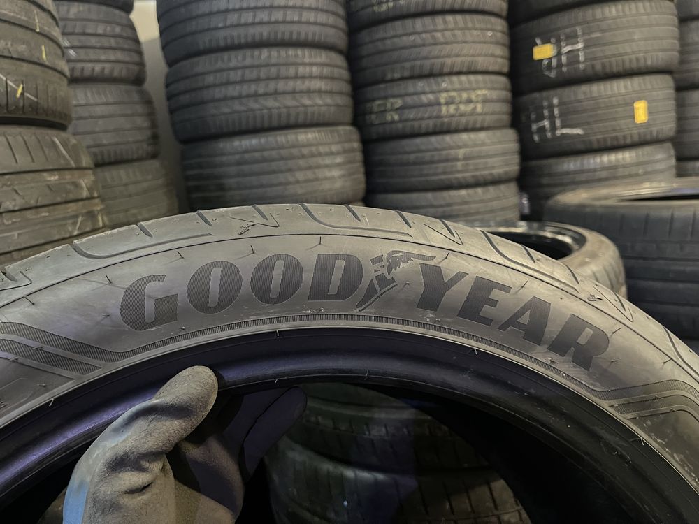 2xGoodyear 255 45r20., 2022 5.4mm