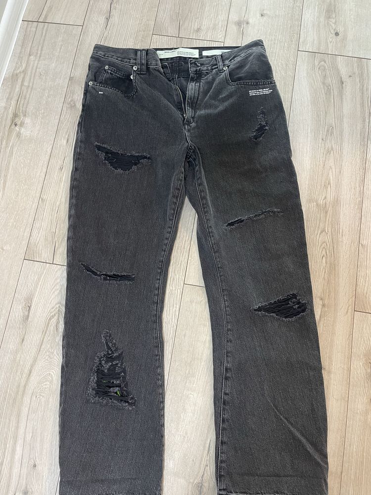 Джинсы мужские Dsquared size 46 2000 грн и Off-White size 30 4000 грн