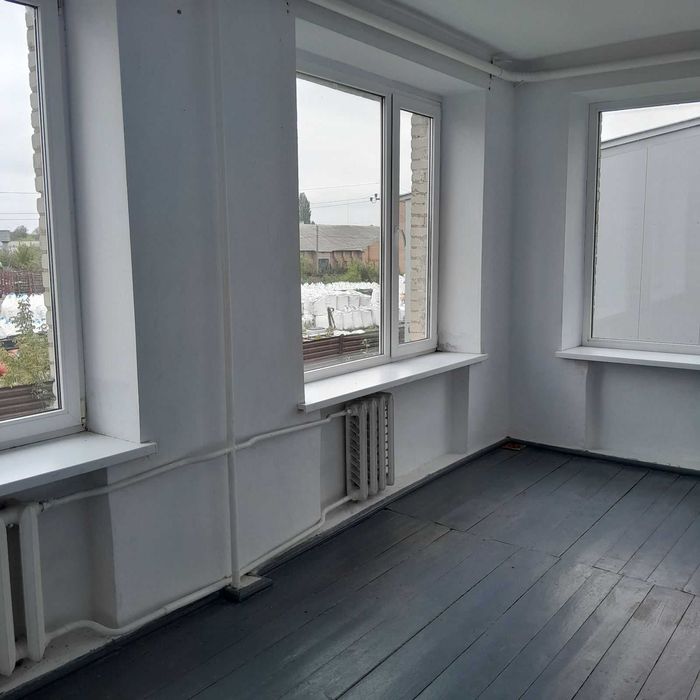 Оренда виробничо-офісної будівлі у м. Літин траса Вінниця–Хмельницький