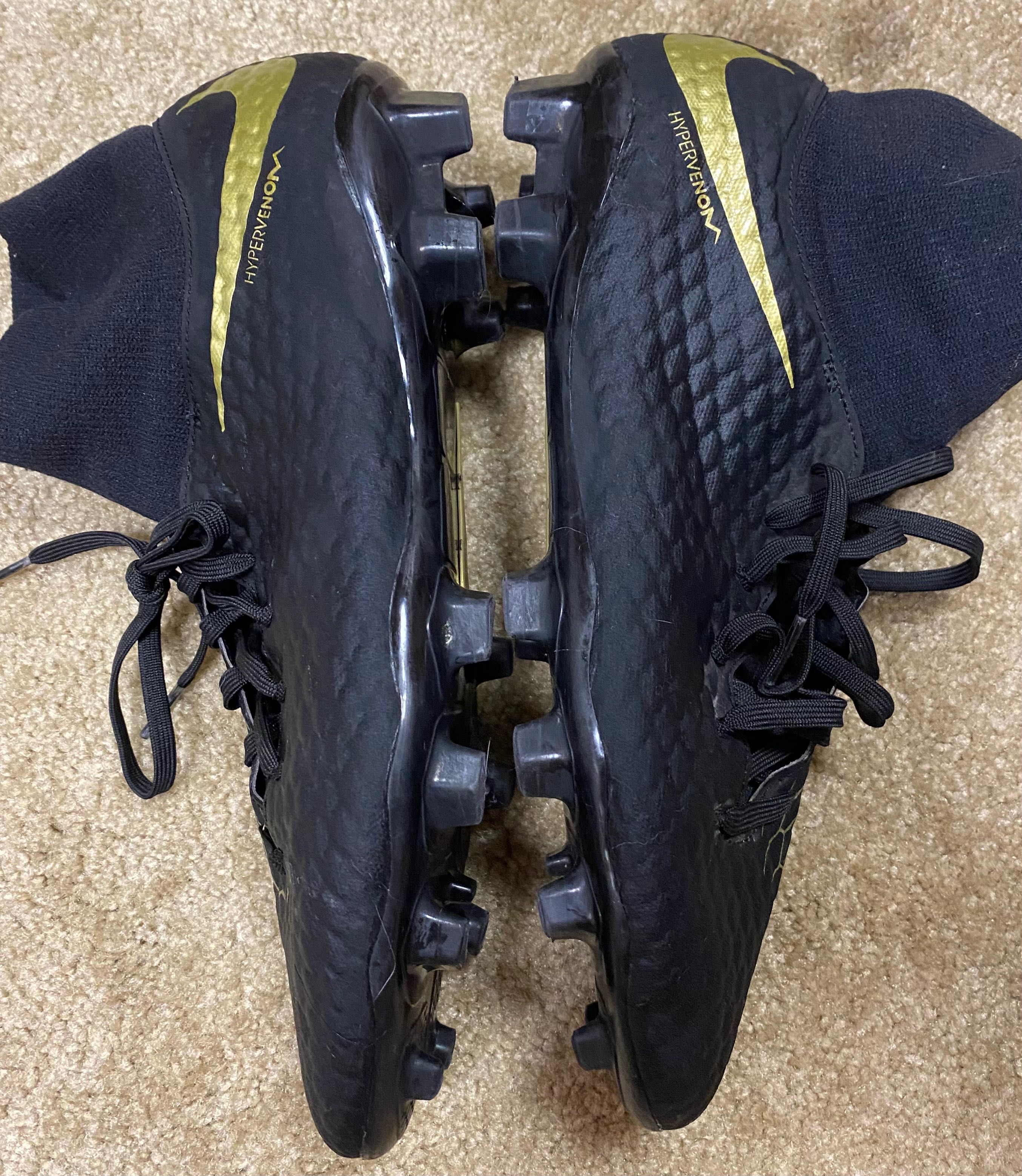 Бутси Копочки Nike Hypervenom Phantom III Academy 45р