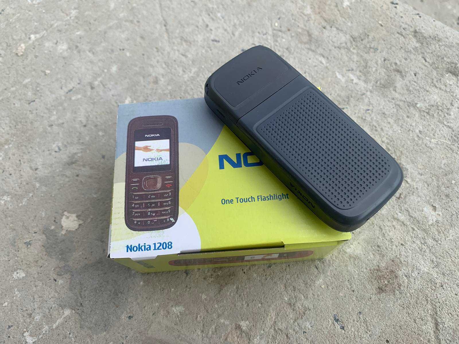 Nokia 1208 Gray мобильный телефон (original, 2008)