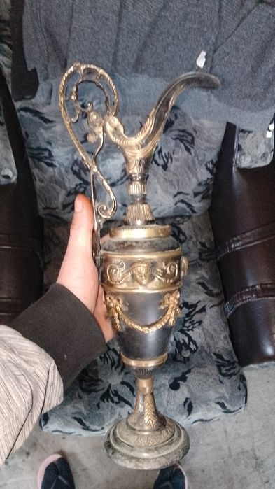 Sprzedam 2 sztuki takiego antyku cena za sztukę 40 zł