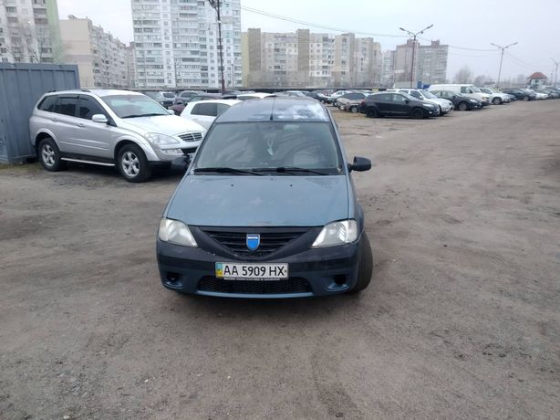 Продам автомобиль Dacia