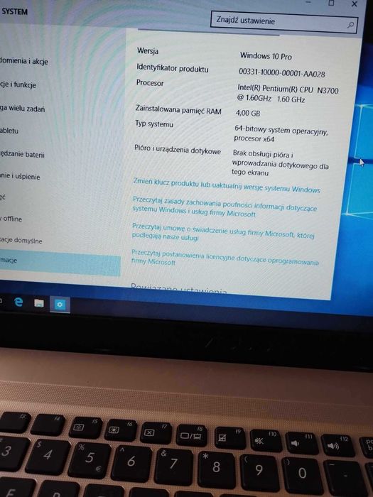 Laptop Asus R540S 15,6 " Intel Pentium 4 GB / 500 GB HDD