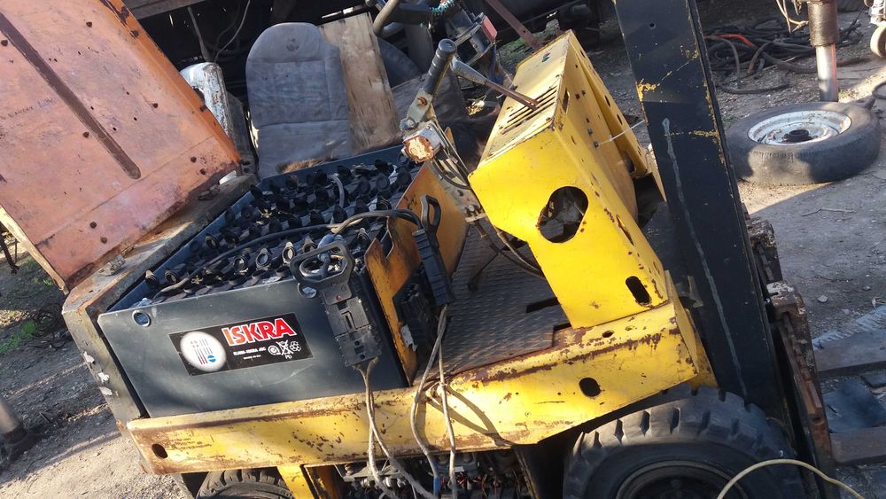 Электропогрузчик г.п 1тонна, Балканкар, марка EB-687, с зарядным