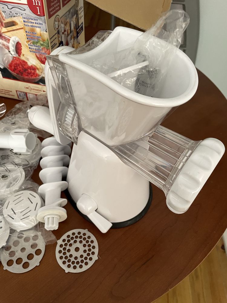 Grinder/Moinho de carne e legumes multi funcõea-manual