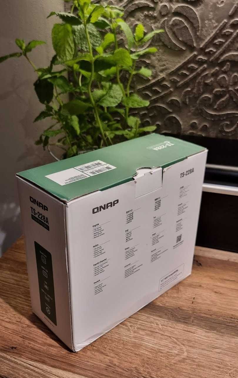 QNAP TS-228A, 4TB HDD, 4 rdzenie, 1Gb DDR4, 2 zatoki.