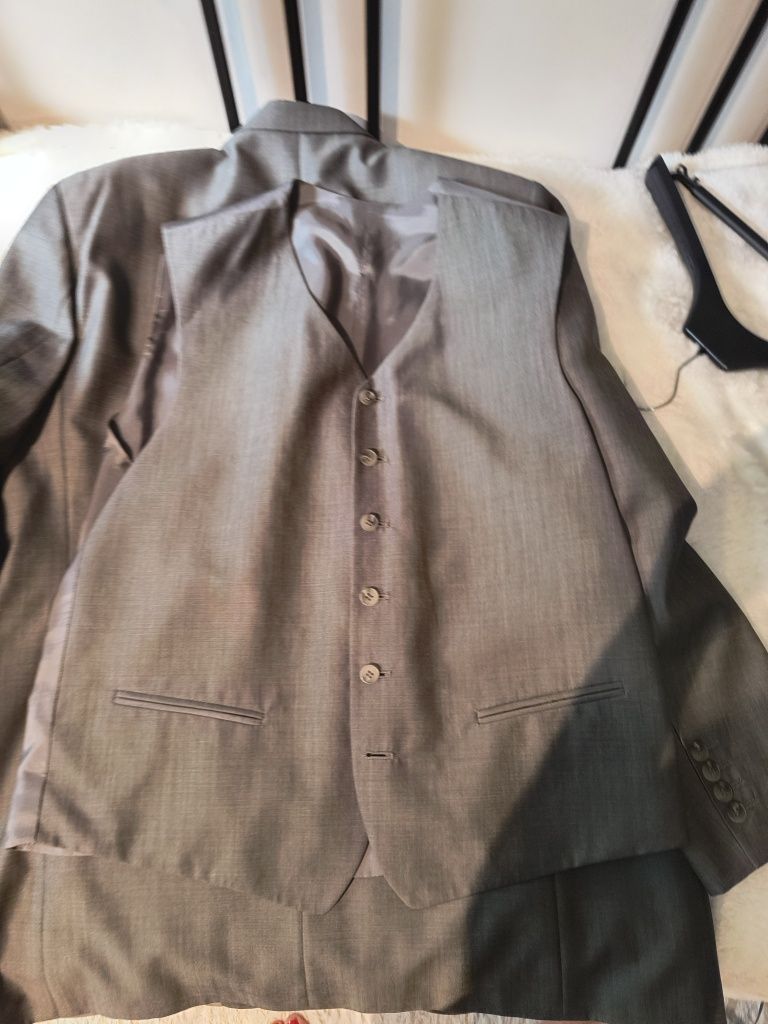 Garnitur męski Marynarka L /XL roz.54