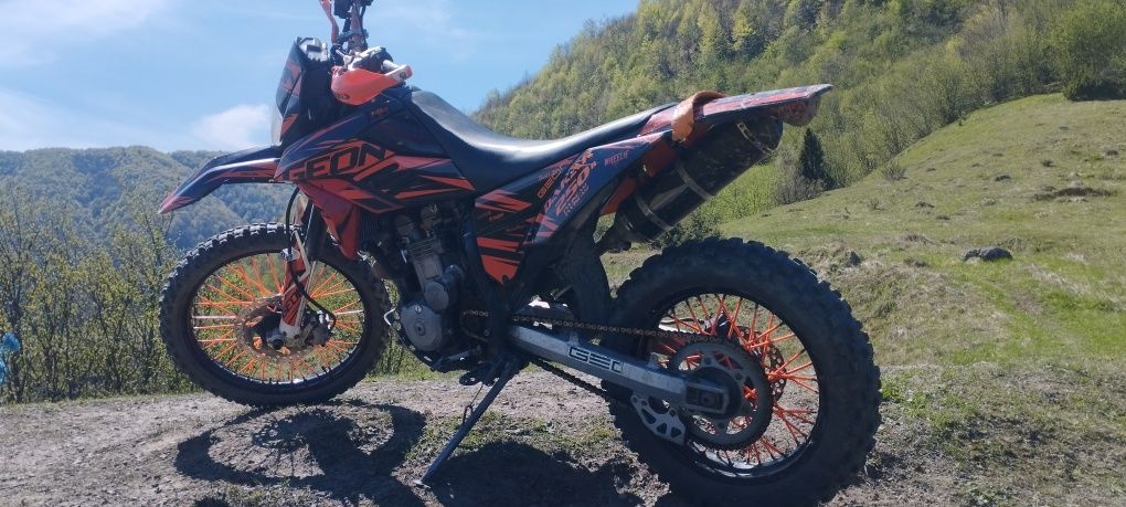 Геон дакар 250 4V