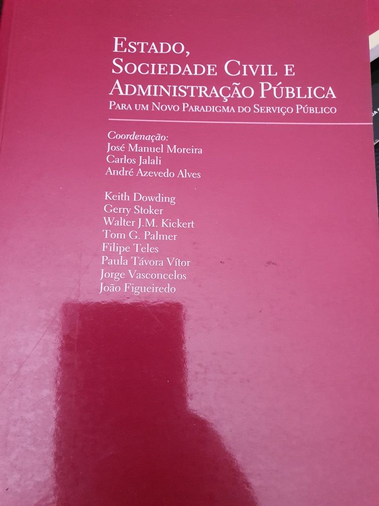 Estado, sociedade civil e administração publica