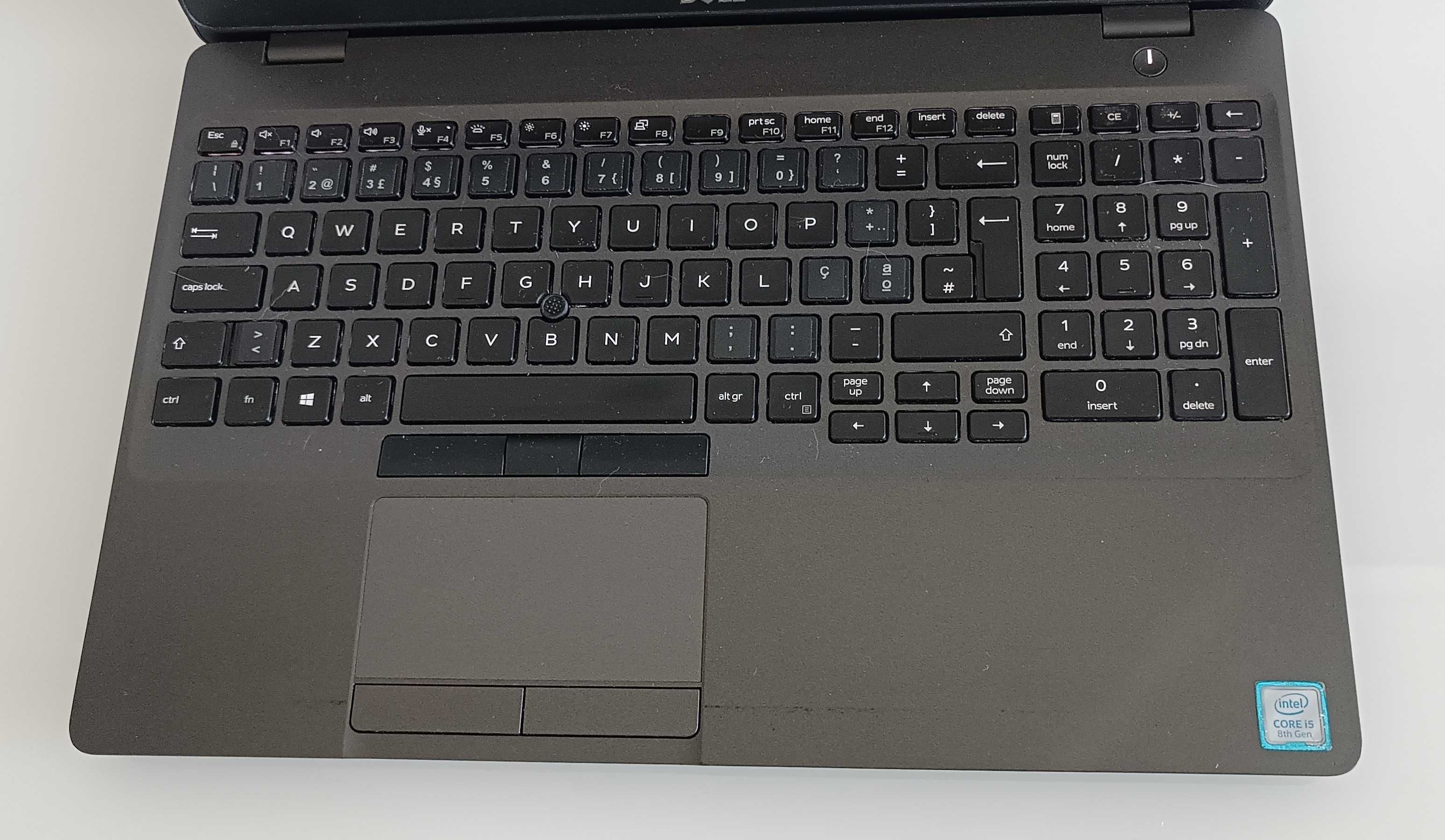 Dell Latitude 5500/Ecrã 15.6/i5 8ªger/16GB RAM/SSD NVME/Thunderbolt