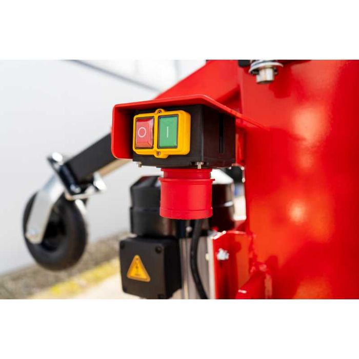 Rozdrabniacz do drewna#Łuparka Hydrauliczna nacisk 22Tony wysyłka