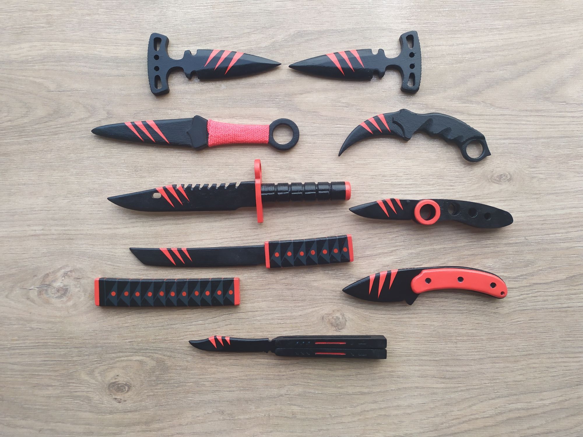 Набор деревянных ножей из 9и единиц Скретч Scratch Standoff керамбит