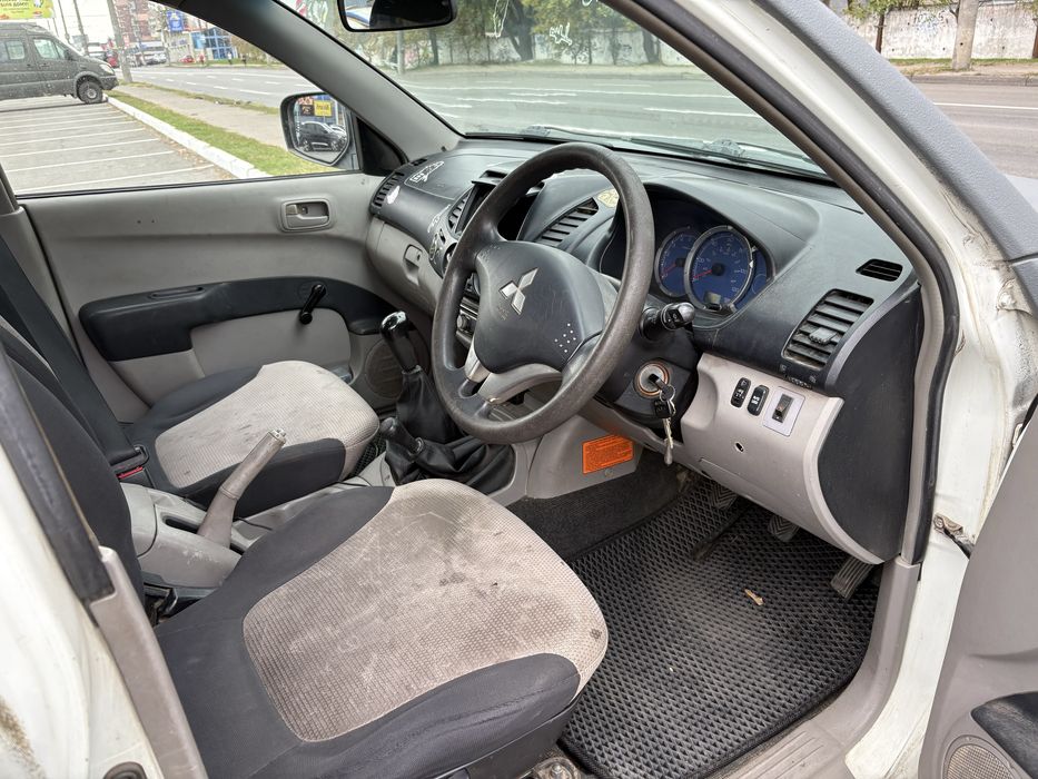 Продаж L200 в гарному стані