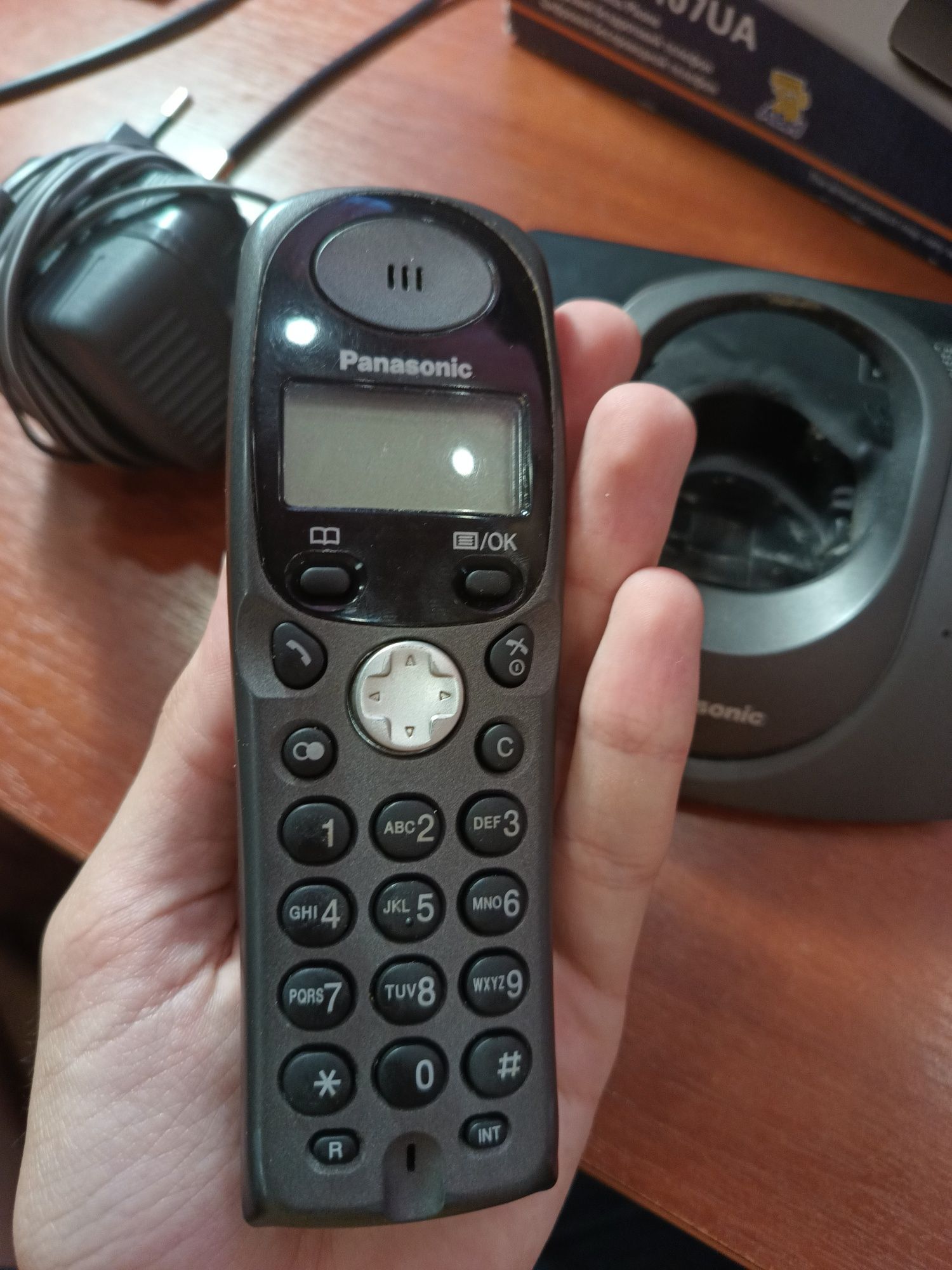 Стаціонарний телефон Panasonic kx-tg1107ua