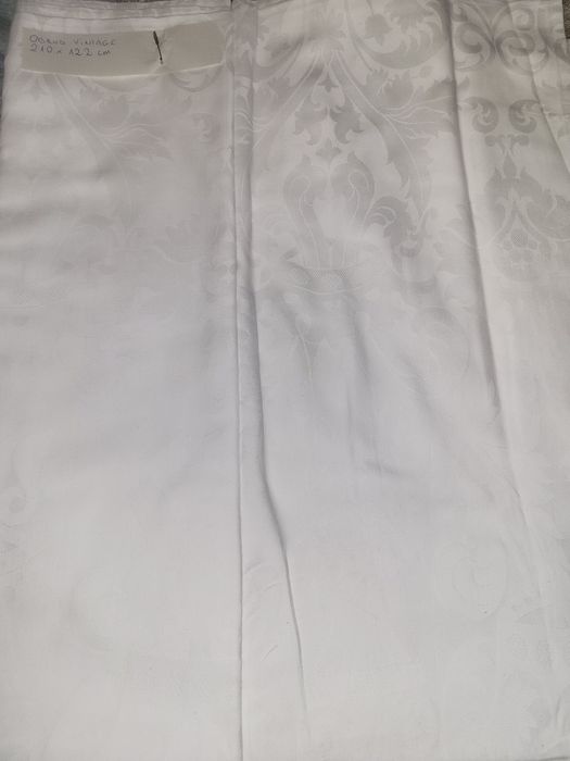 210x122 obrus vintage biały 100% bawelna