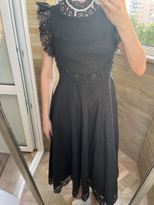 Вечірнє , випускне чорне  плаття міді