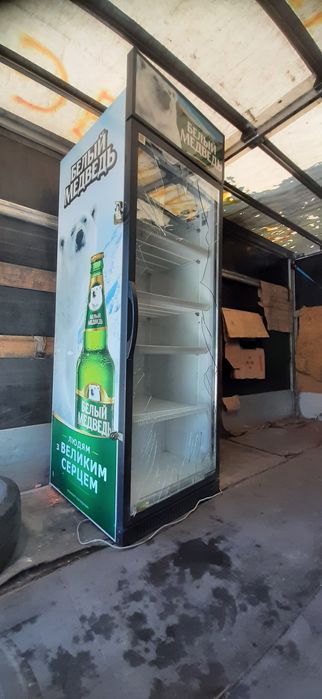 Холодильный шкаф витрина в Каменское 2018год