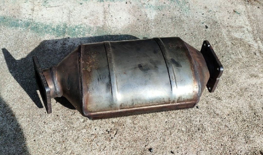 Filtr cząstek stałych DPF BMW E60/61.