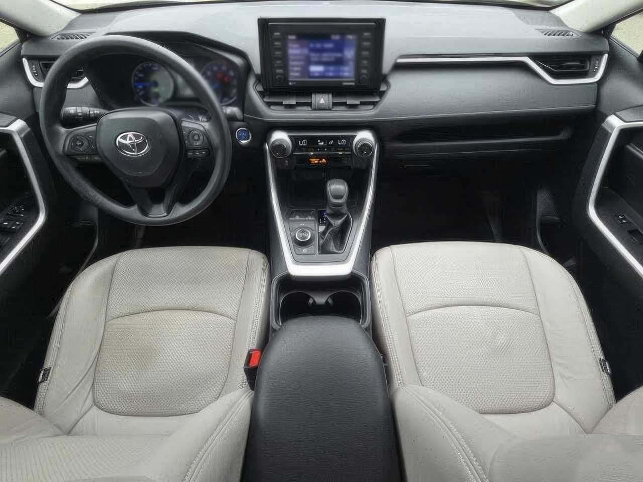 2021 Toyota RAV4 Hybrid XLE