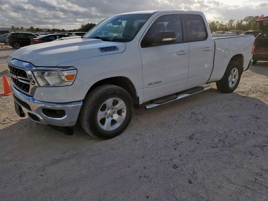 RAM 1500 Amerykański Pick-Up 3.6L V6 w transporcie do Polski