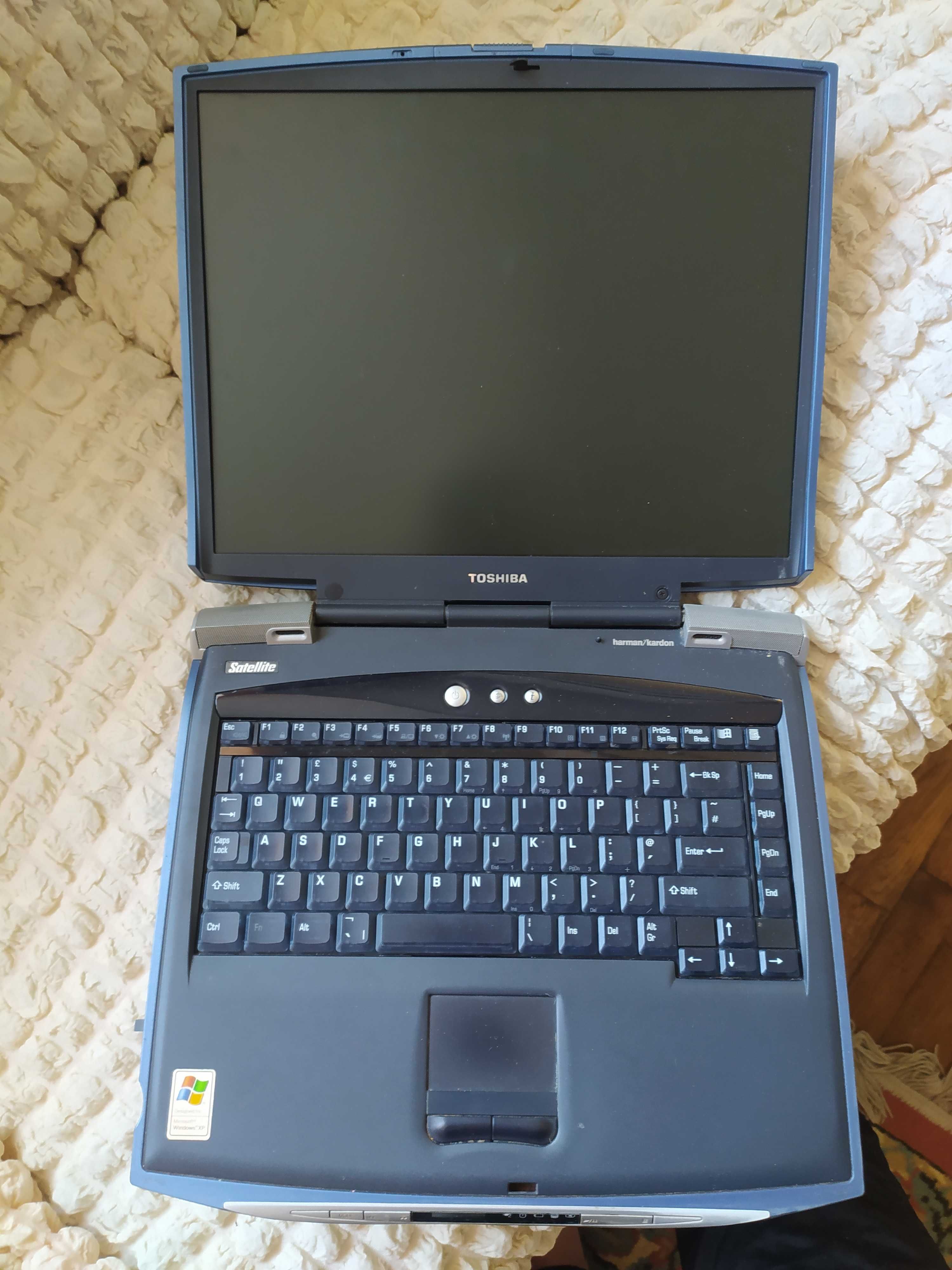 Toshiba ноутбук на запчасти старый