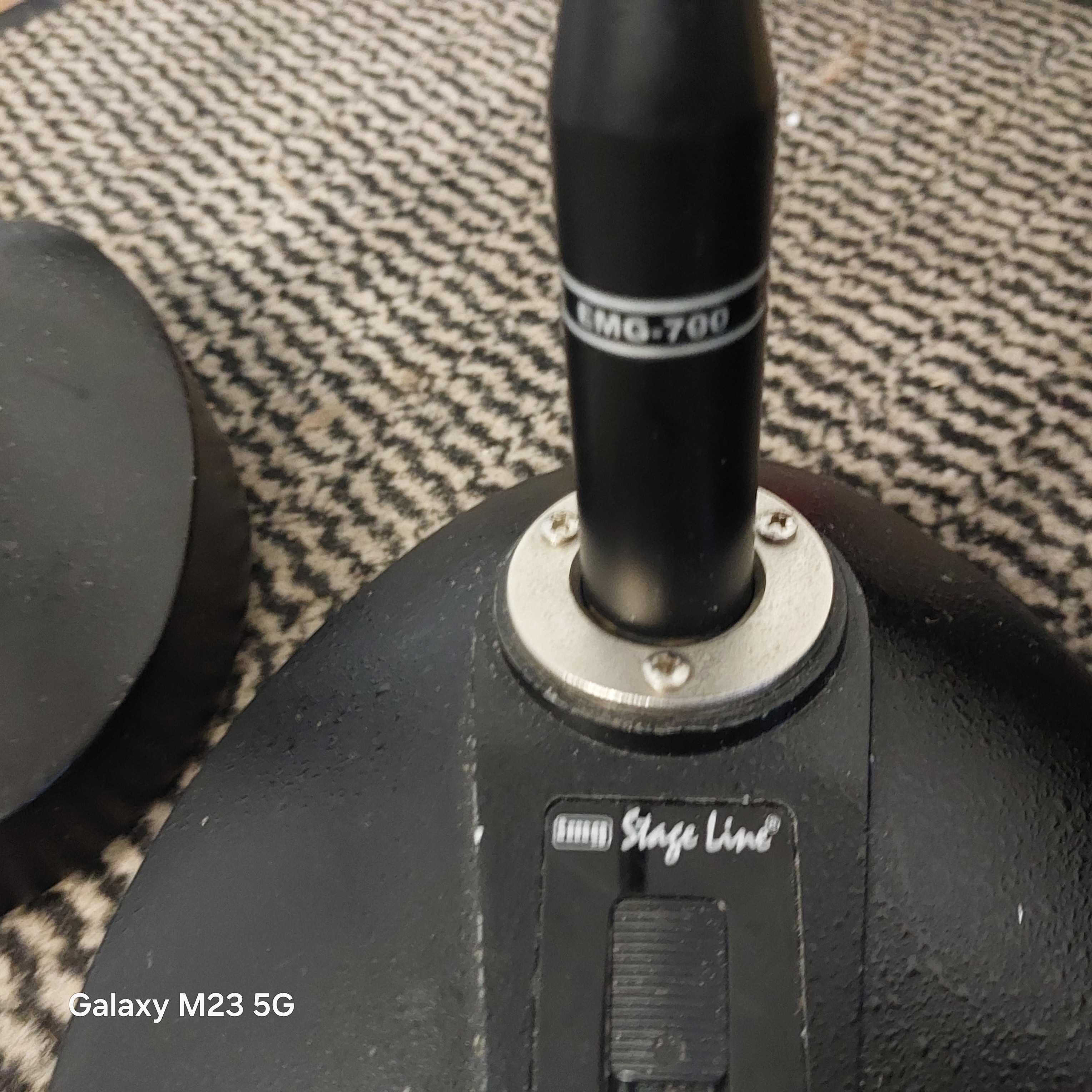 Mikrofony EMG- 700 Odbiornik AKG SR45