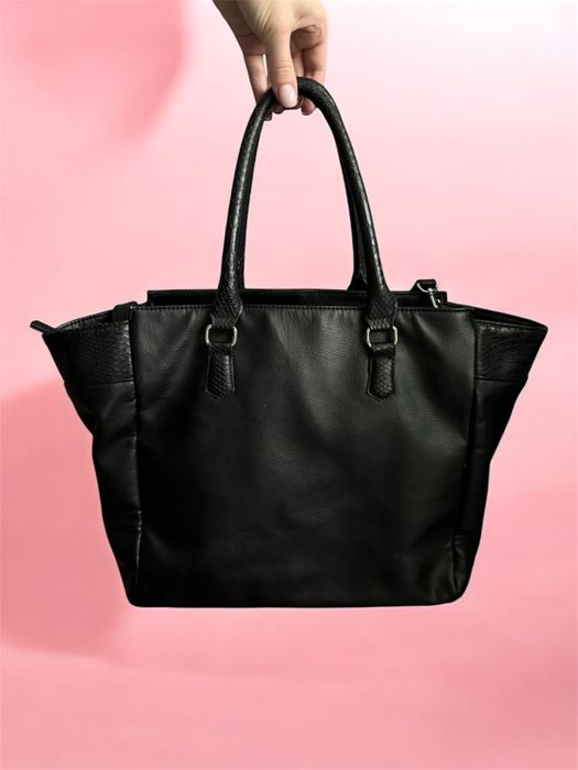 Czarna torebka shopper na zamek H&M