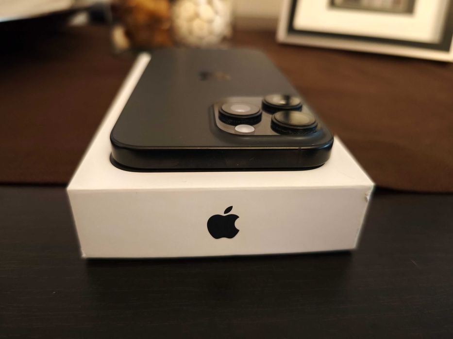 iPhone 16 Pro Max Black Titanium 256GB com fatura e extras