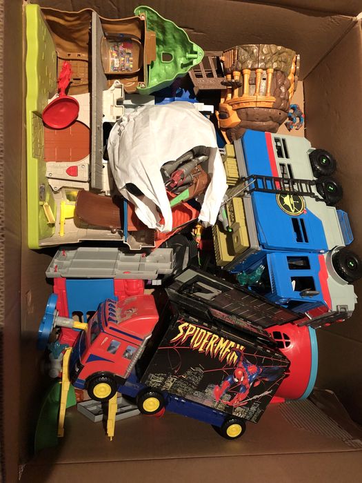 Vários brinquedos