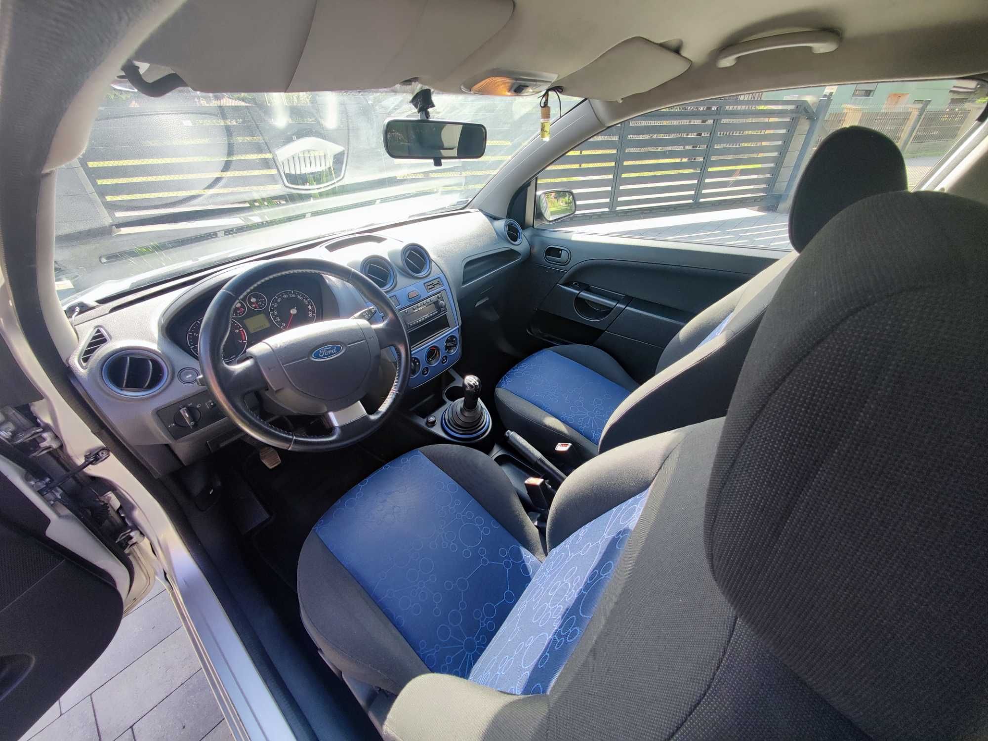 Ford Fiesta Mk6 1.3 Style – 2008 – 69 KM - niedrogi z kompletem kół