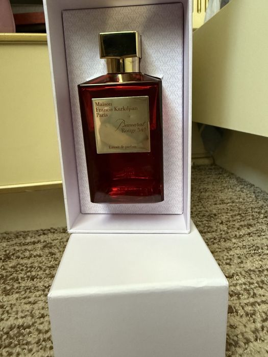 Maison Francis Kurkdjian baccarat rouge 540 extrait de parfum