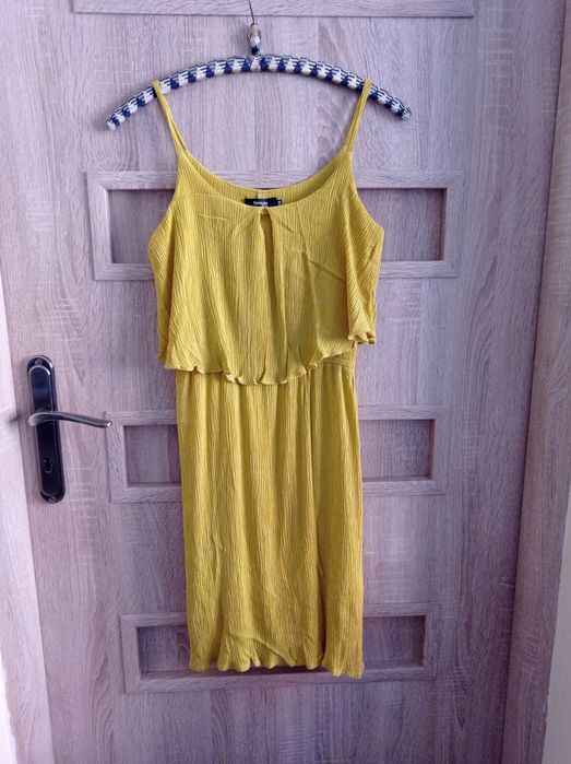 Sukienka na ramiączkach