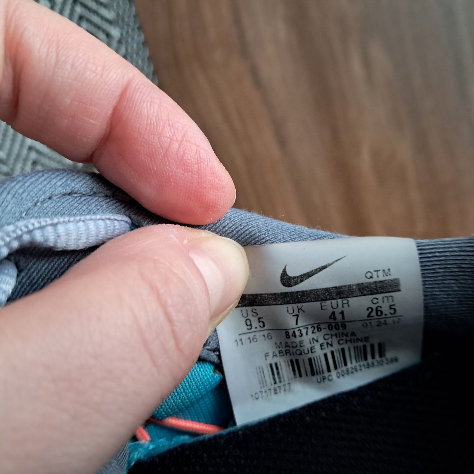 Męskie buty sportowe nike r. 41