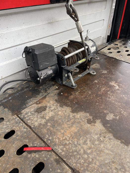 Мерседес Спрінтер Евакуатор спарка