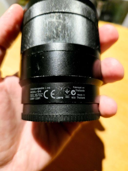 Об'єктив SONY Zeiss E 16-70mm f4 OSS для APS-C камер ZV-E10, a6X00