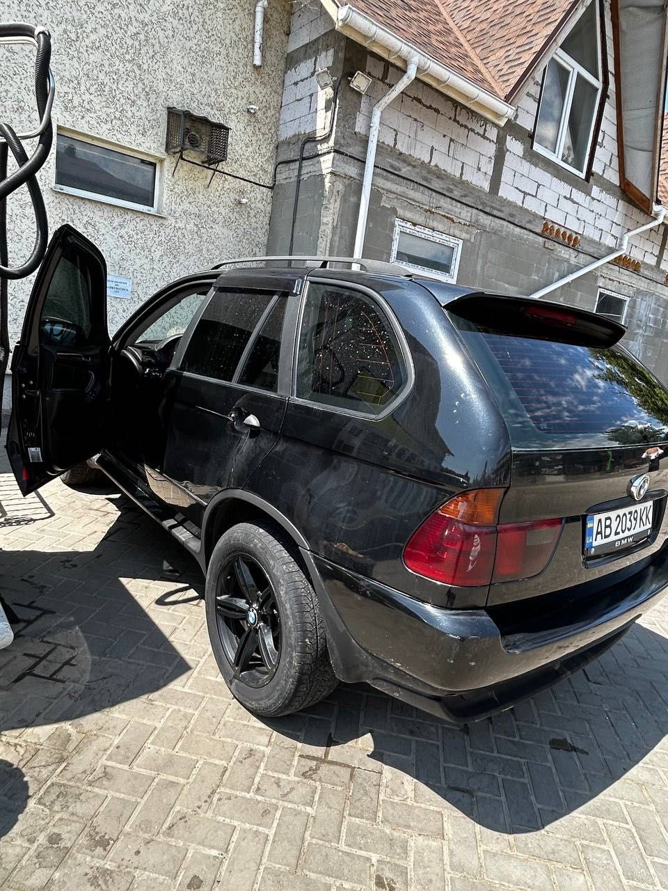 Продам власний автомобіль