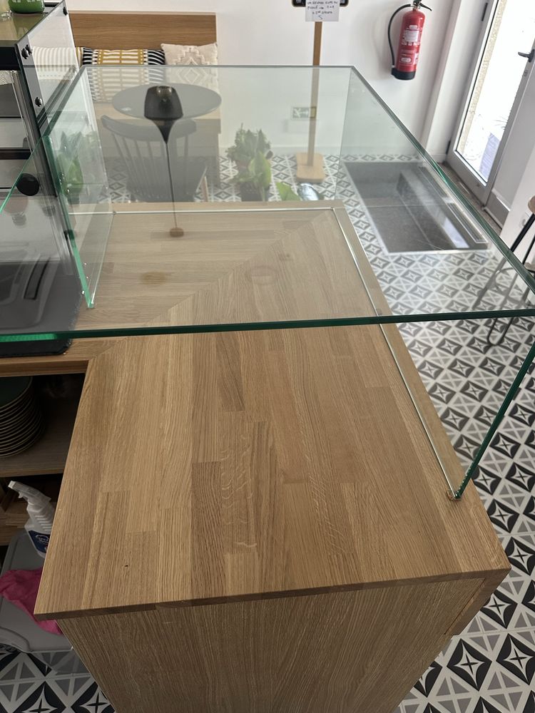 Vitrine de vidro para balcao
